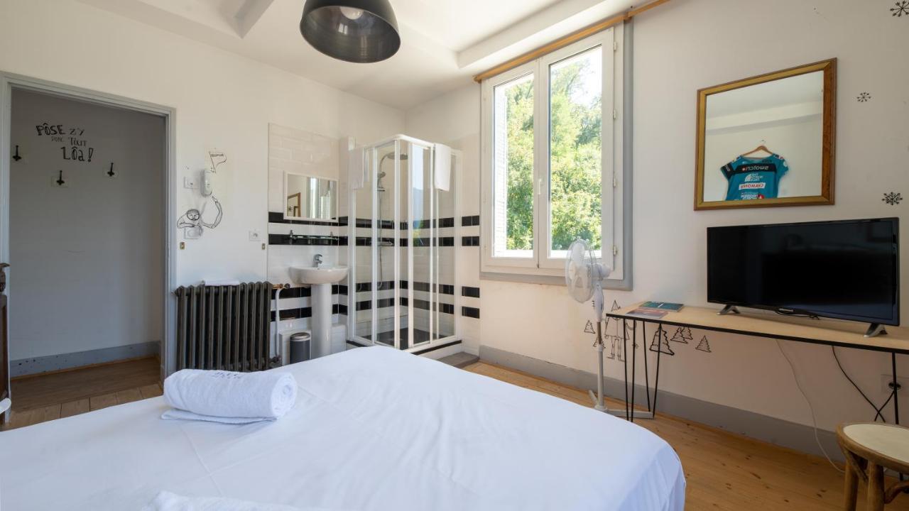 Hotel Mamie Jane Co-Munity Aix-les-Bains Exterior foto